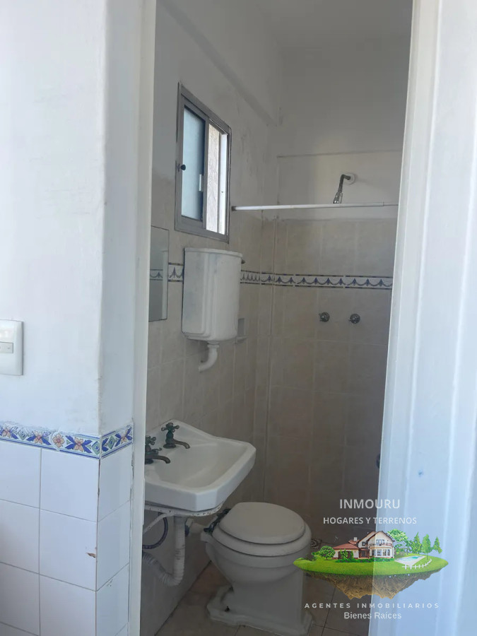 Apartamento ID.1534 - Alquiler de Amplio y Luminoso Apto em Pleno centro