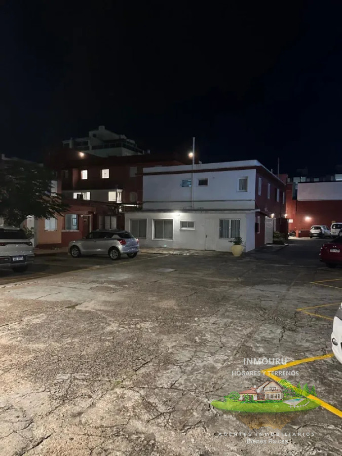 Apartamento ID.1878 - Vendo Precioso Apartamento, en Península de Punta del Este