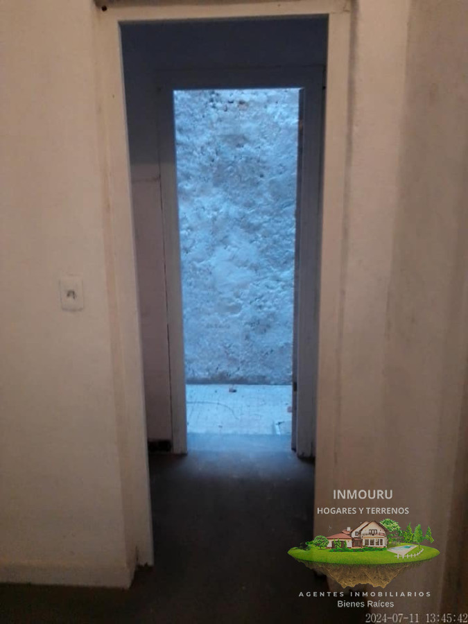 Apartamento ID.558 - Se vende apartamento por pasillo, 2 dormitorios, Ciudad  Vieja