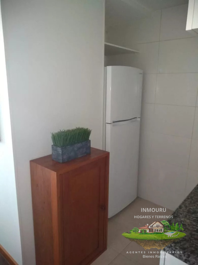 Apartamento ID.717 - ALQUILER de MONOAMBIENTE en POCITOS 