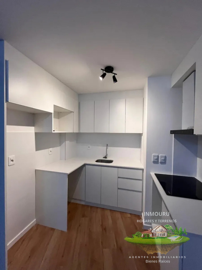 Apartamento ID.2818 - Alquiler de Apto de 1 Dormitorio con garaje en Tres Cruces