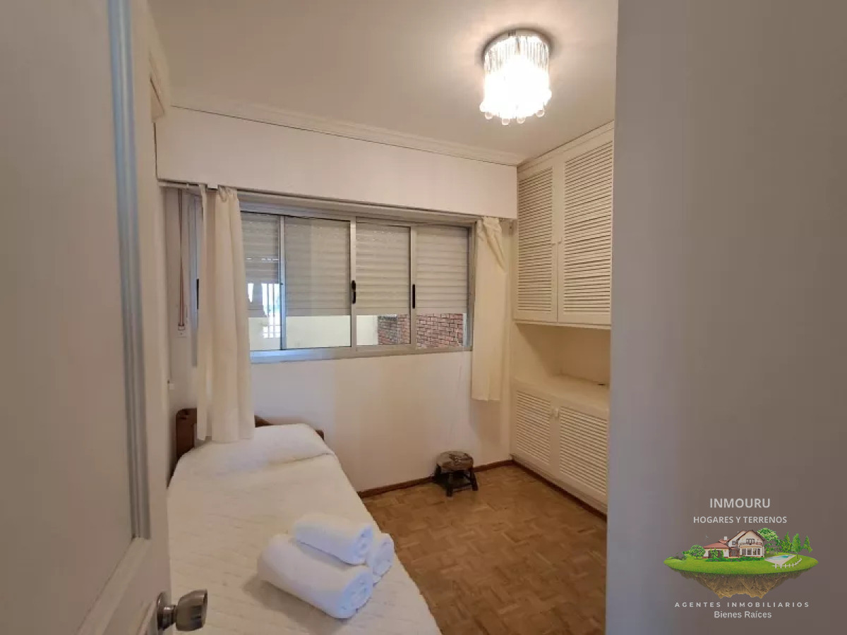 Apartamento ID.694 - Se alquila apto equipado, 2 dormitorios, Punta Carretas