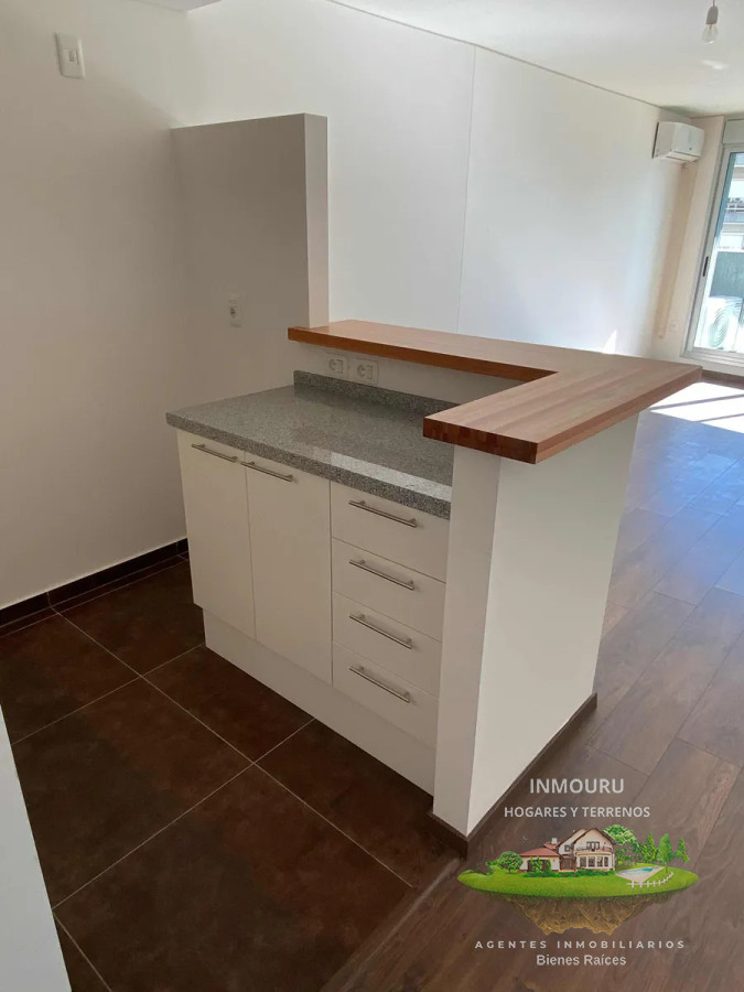Apartamento ID.1145 - Se alquila apartamento de 1 dormitorio, Centro