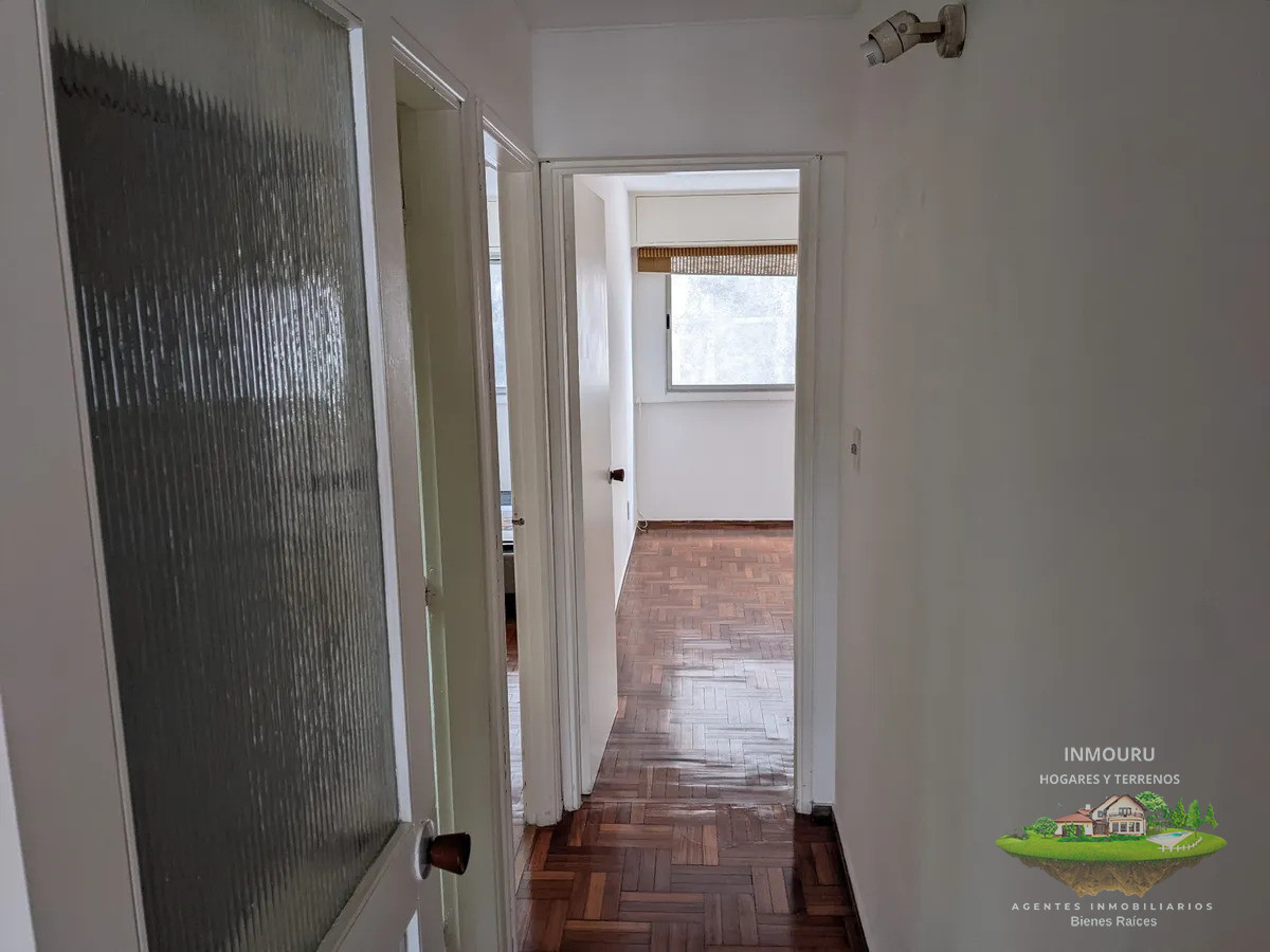 Apartamento ID.2046 - Alquilo Amplio y Luminoso Apartamento en Pocitos,