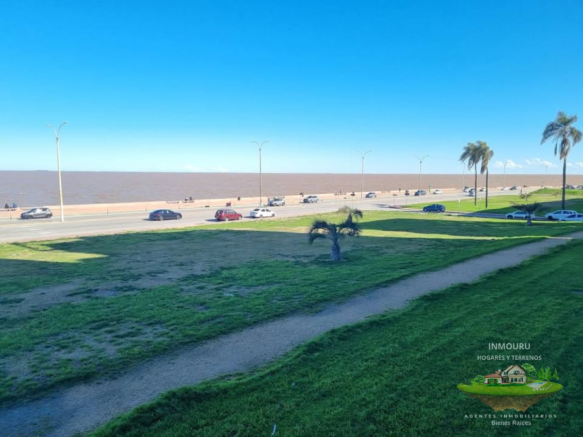 Apartamento ID.1749 - Alquilo Lindo Apto en la Ciudad Vieja