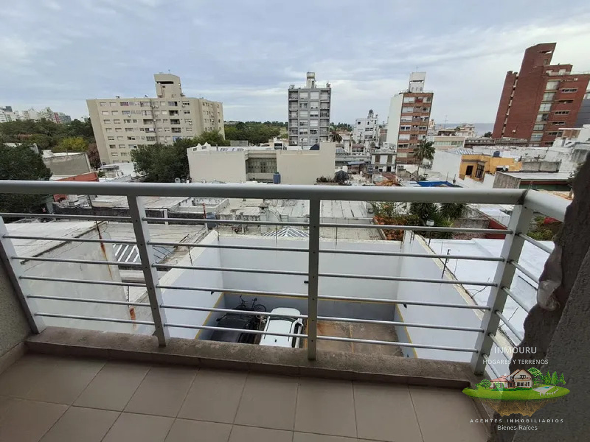 Apartamento ID.2777 - Alquilo apartamento de 2 habitaciones y 2 baños 