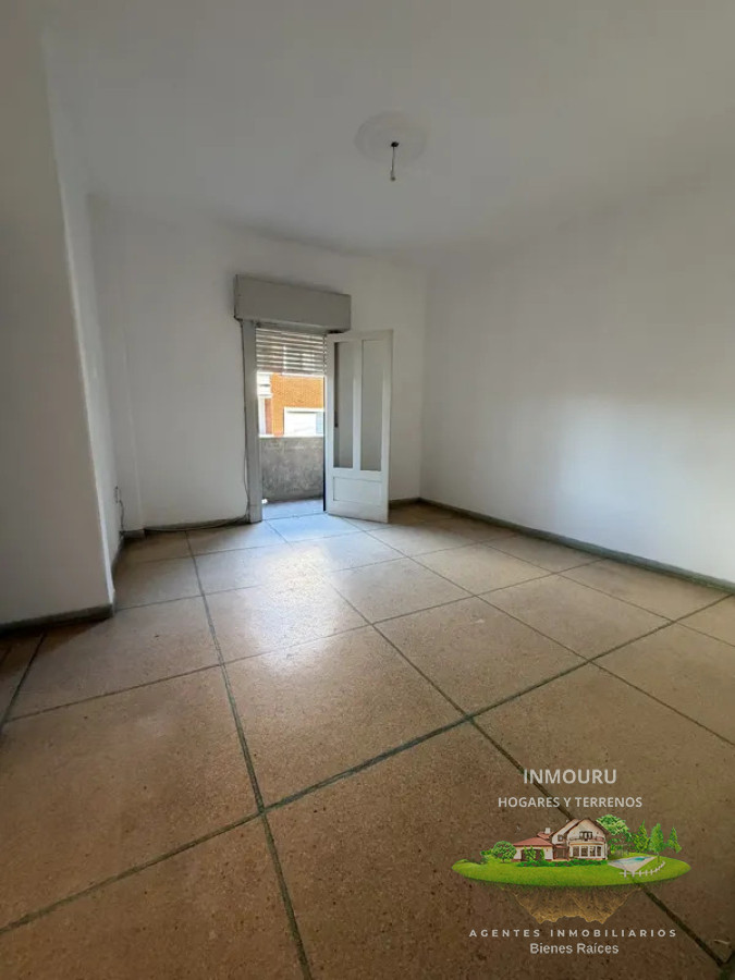 Apartamento ID.2762 - Alquilo apartamento de 2 dormitorios con opción a 3