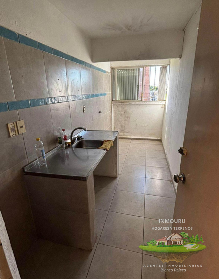 Apartamento ID.2412 - Se alquila apartamento en zona Colon
