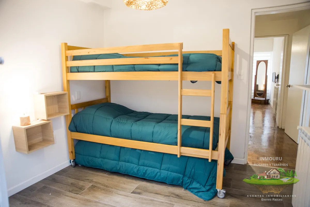 Apartamento ID.1568 - Se alquila amoblado 2 dormitorios con patio, Pocitos