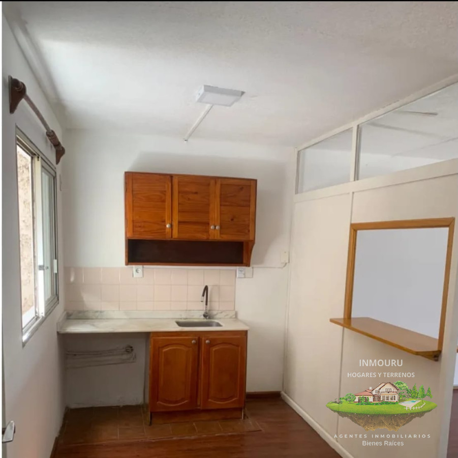 Apartamento ID.896 - Se alquila monoambiente en Cordón Sur