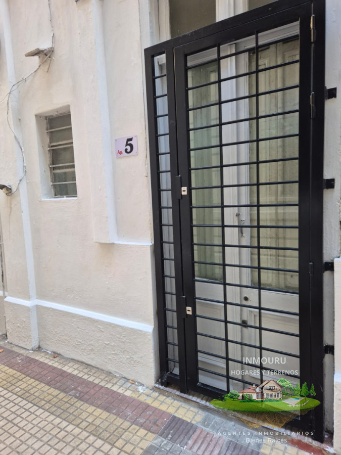 Apartamento ID.2691 - Alquilo Cómodo Apto ubicado en el Centro 
