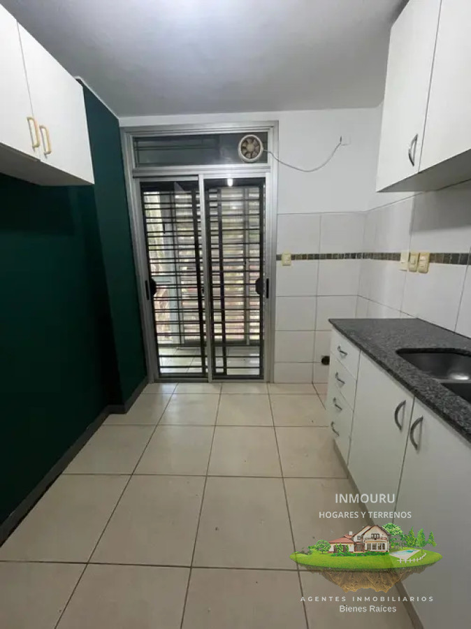 Apartamento ID.602 - Alquiler de apartamento 1 dormitorio en el centro con cochera