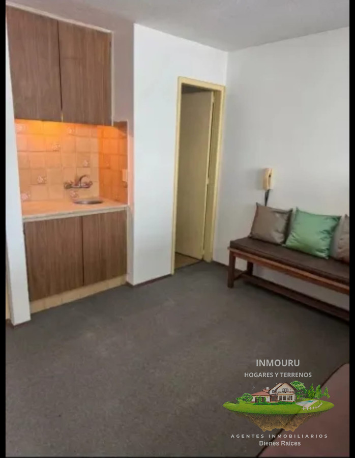 Apartamento ID.1432 - Se alquila monoambiente en Cordón
