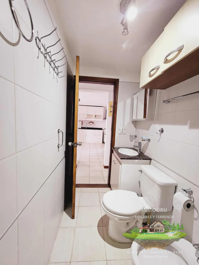 Apartamento ID.1742 - Vendo Apartamento tipo casa  2 Dorm. con cochera y Azotea con Parrillero