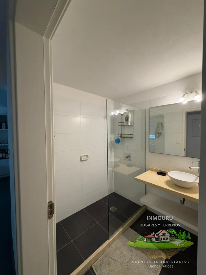 Apartamento ID.2719 - Alquiler de Hermoso Apartamento en Barra de Carrasco Frente a Rambla Costanera.