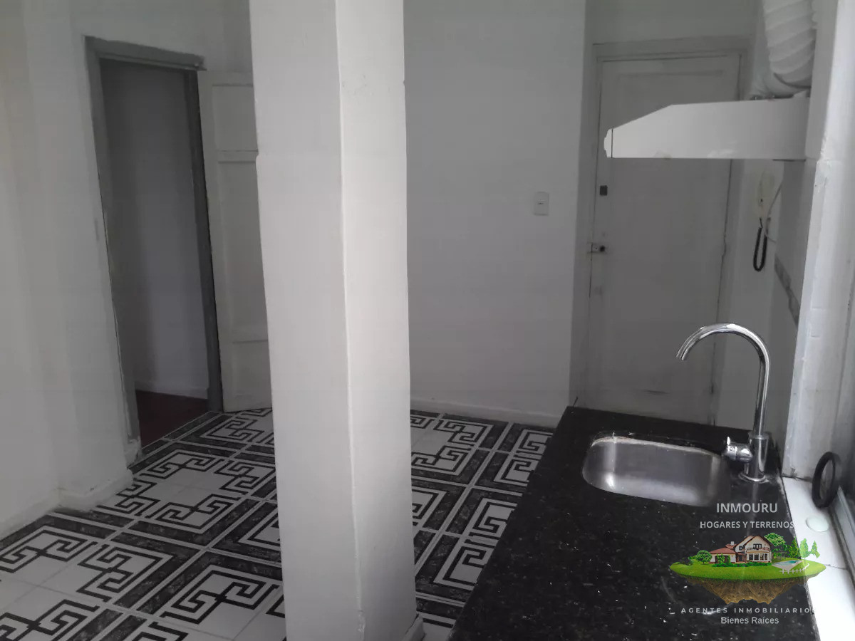 Apartamento ID.736 - Se alquila apto de 2 dormitorios, Centro