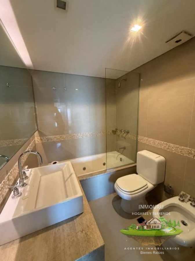 Apartamento ID.1375 - Alquiler de Penthouse en Buceo