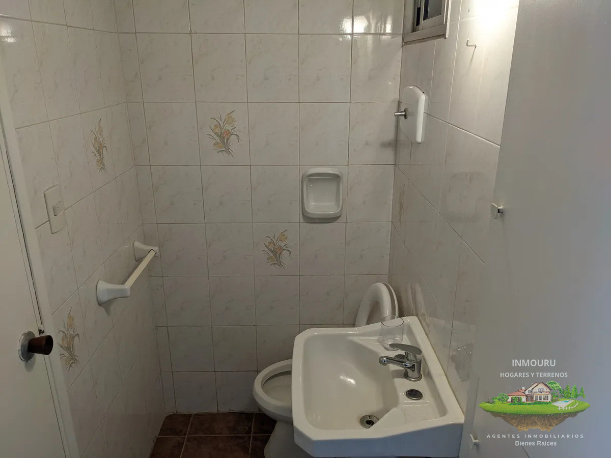 Apartamento ID.2046 - Alquilo Amplio y Luminoso Apartamento en Pocitos,