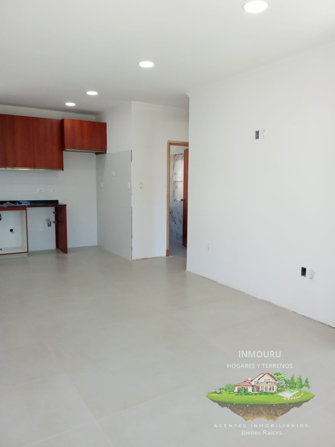 Apartamento ID.2159 - Alquiler de apartamento 2 dormitorios ANTEL ARENA 