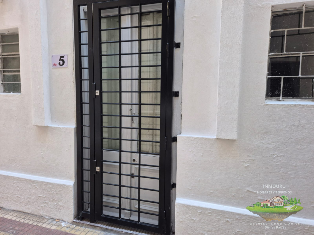 Apartamento ID.2691 - Alquilo Cómodo Apto ubicado en el Centro 