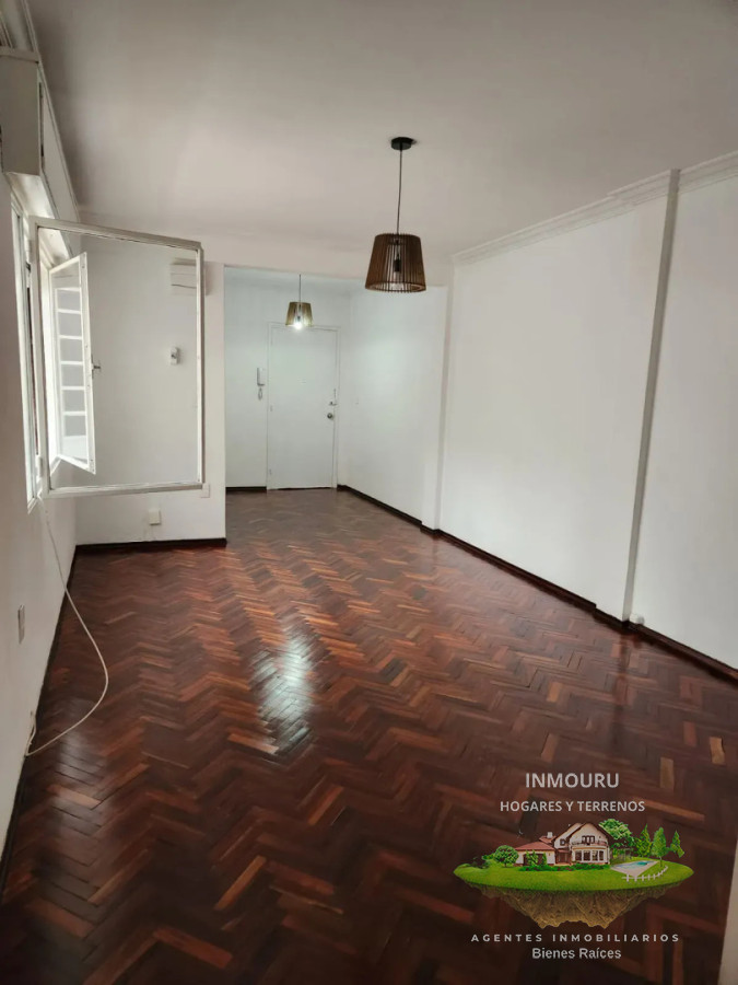 Apartamento ID.2707 - Alquiler de Apto en Centro 2 Dormitorio