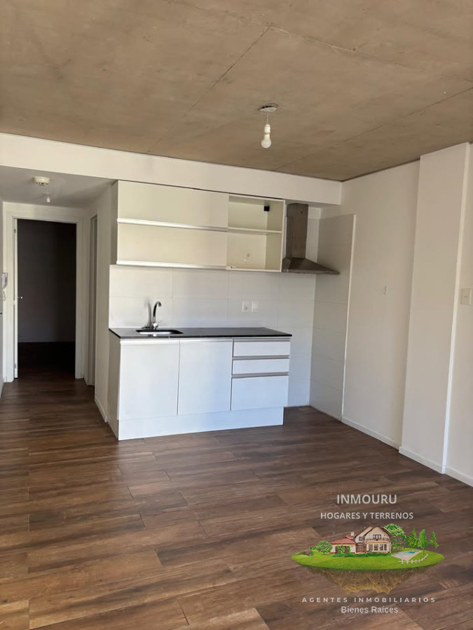 Apartamento ID.2769 - Alquiler de Hermoso Apto en Pocitos de 1 Dormitorio con Garage