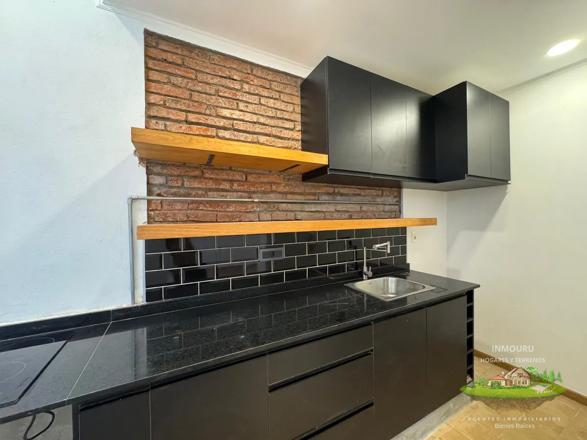 Apartamento ID.2182 - VENTA de apartamento en CIUDAD VIEJA