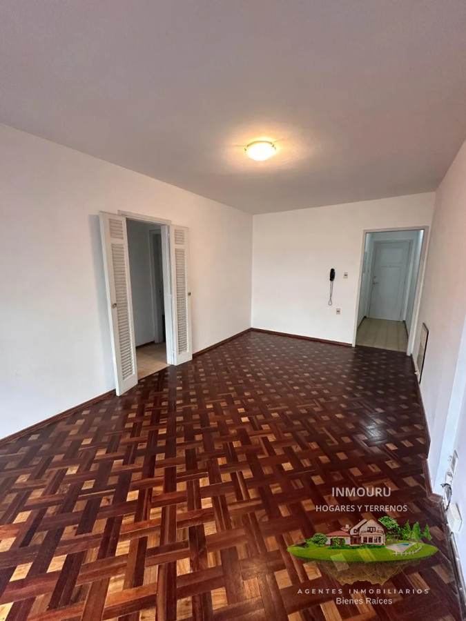 Apartamento ID.915 - Alquiler de apartamento de 2 dormitorios en Cordon