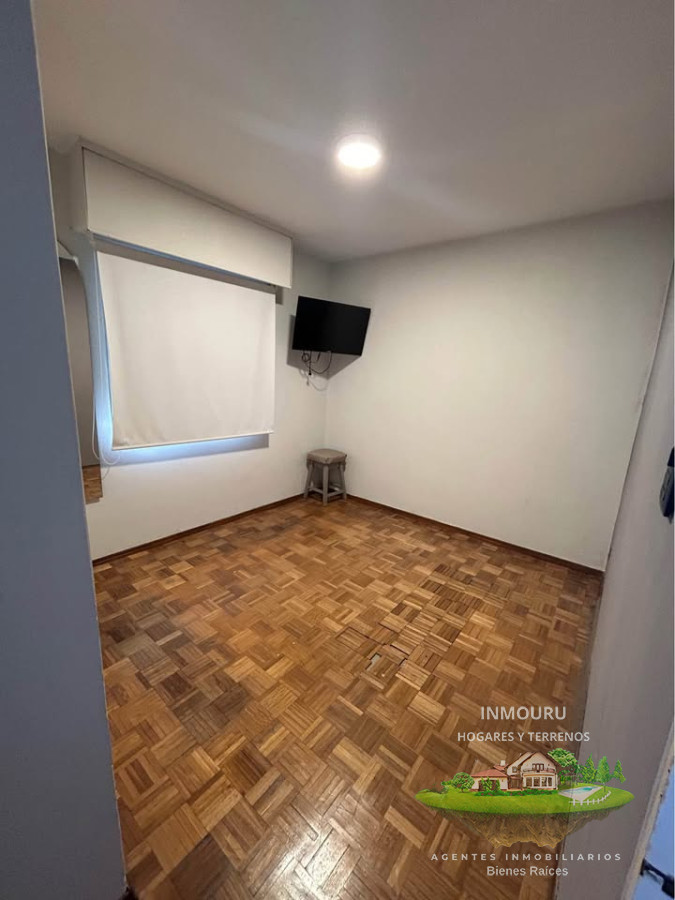 Apartamento ID.572 - Venta de hermoso apartamento frente a la rambla en BARRIO SUR 