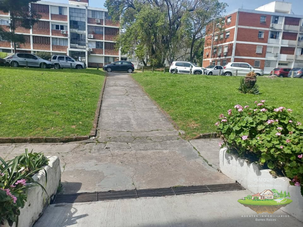 Apartamento ID.1016 - Se vende apartamento de 3 dormitorios, Buceo