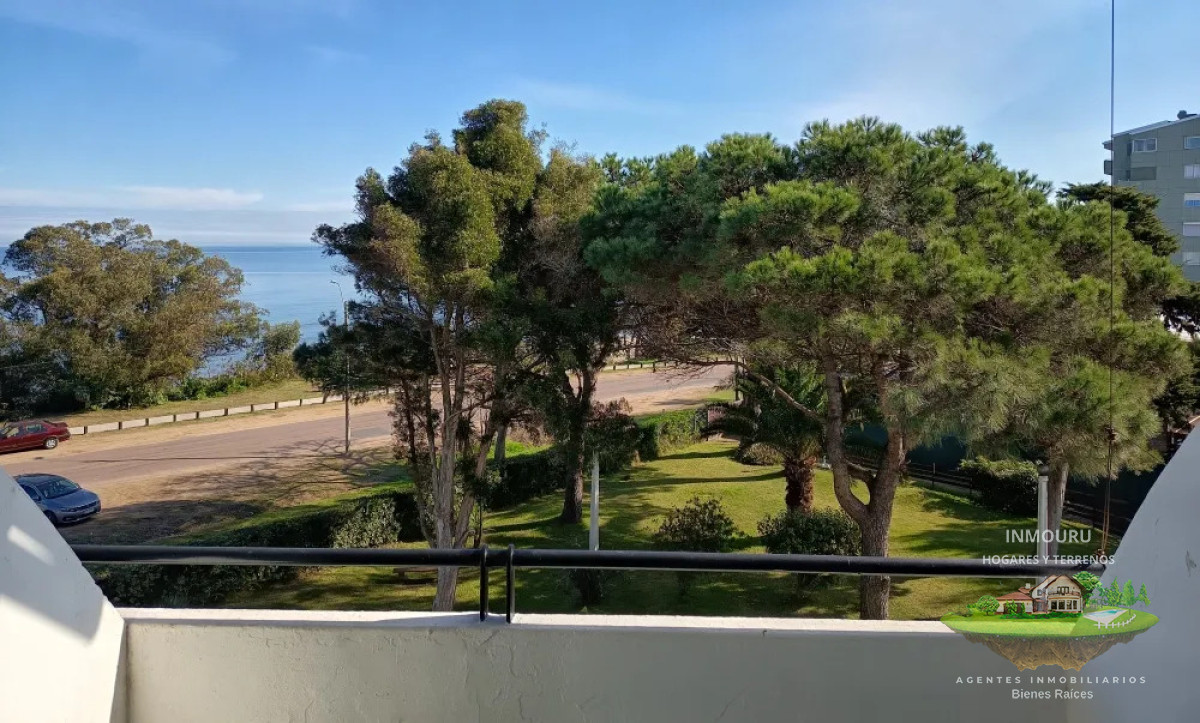 Apartamento ID.2044 - Vendo  Lindo Apartamento en Edificio Emblemático de Atlántida