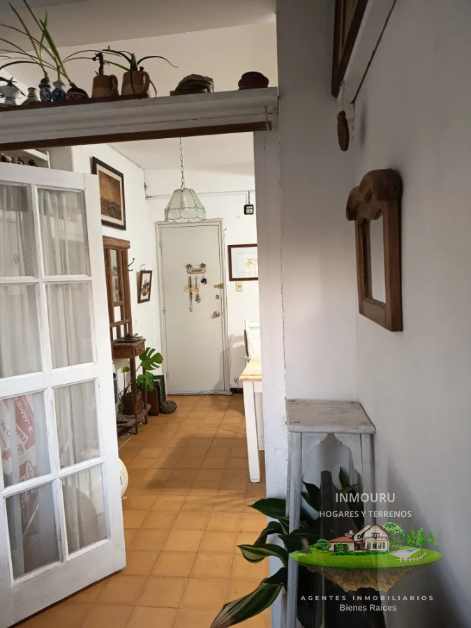 Apartamento ID.2044 - Vendo  Lindo Apartamento en Edificio Emblemático de Atlántida
