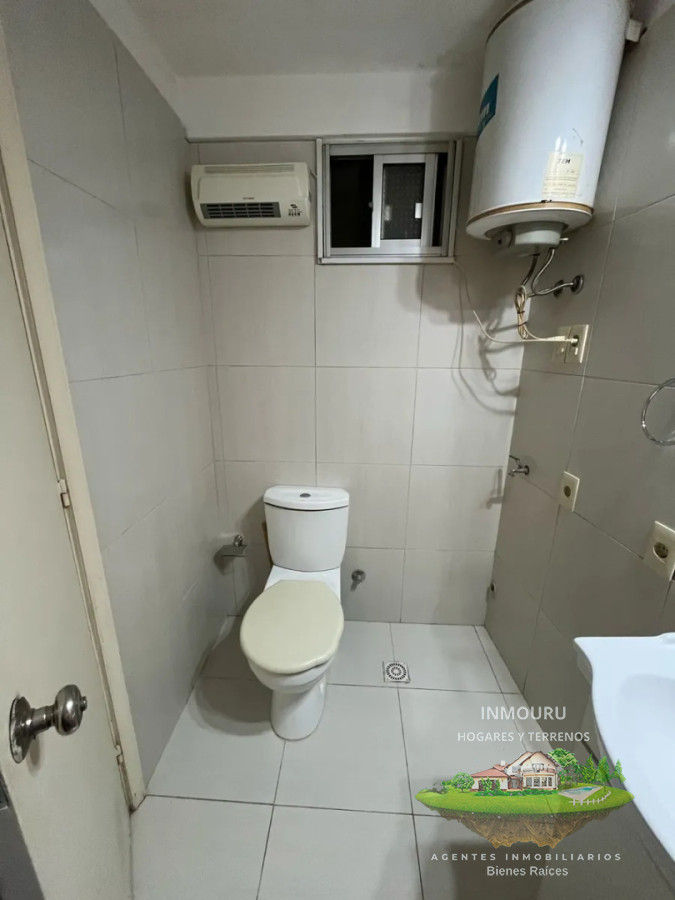 Apartamento ID.2795 - VENTA DE HERMOSO MONOAMBIENTE EN CIUDAD VIEJA CON RENTA ACTUAL 