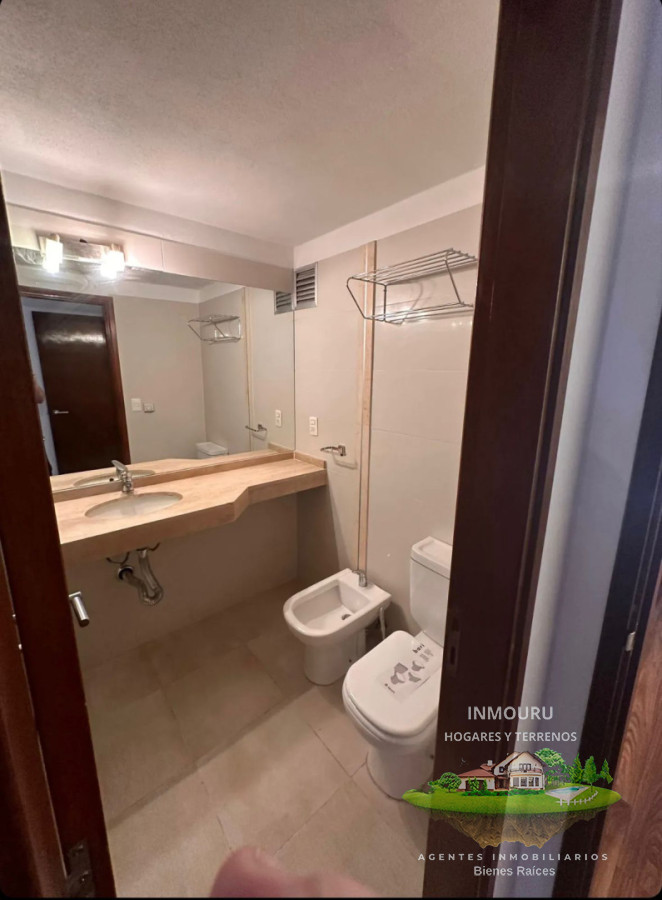 Apartamento ID.2637 - Se alquila apartamento en zona Punta Carretas 