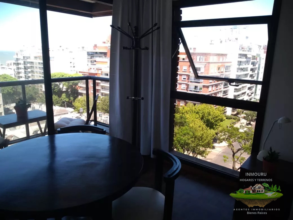 Apartamento ID.717 - ALQUILER de MONOAMBIENTE en POCITOS 