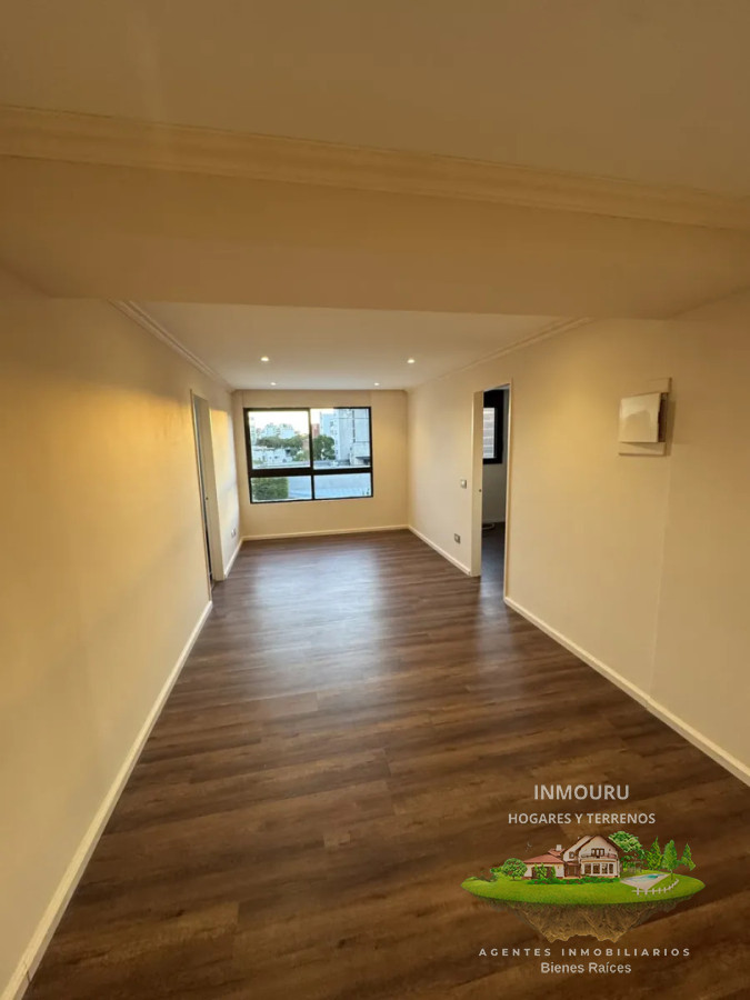 Apartamento ID.2721 - Alquiler Hermoso Apartamento en el Corazon de Punta Carreta