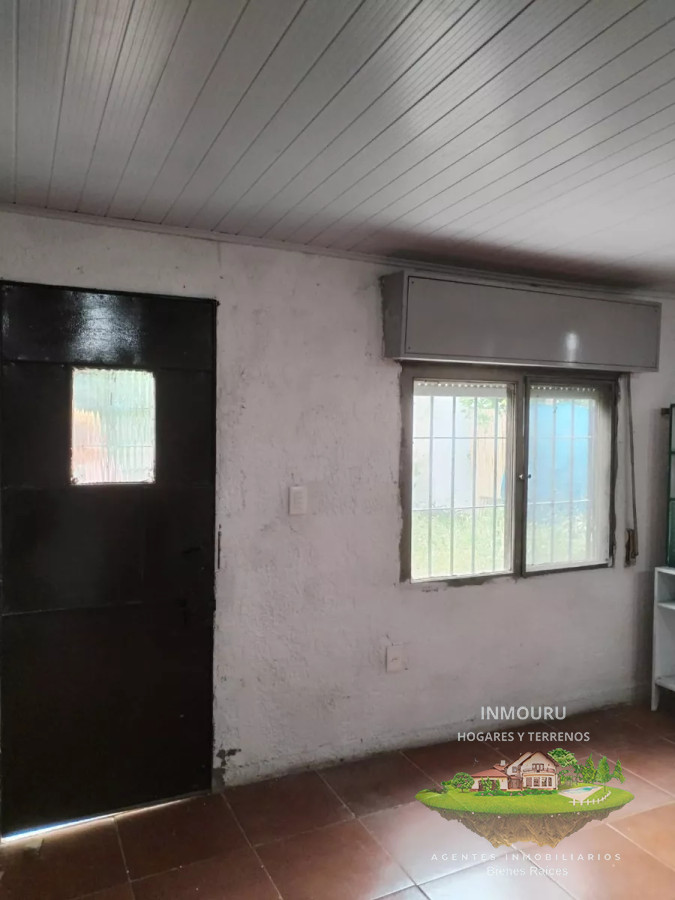 Apartamento ID.668 - ALQUILER de casa de 1 dormitorio en CURVA DE MAROÑAS  a media cuadra de 8 de octubre