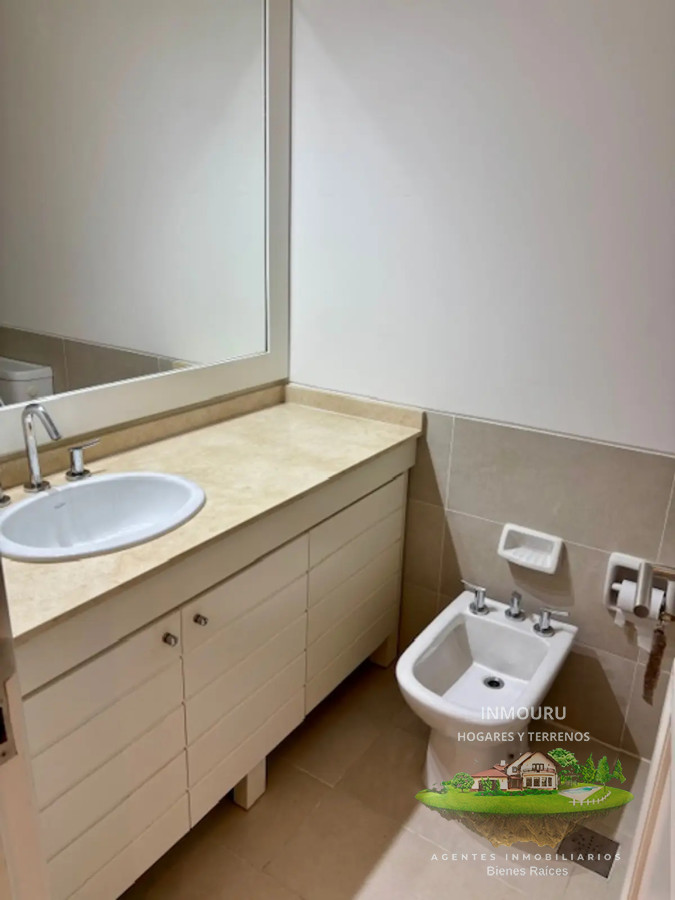 Apartamento ID.1084 - ALQUILER de apartamento de 3 dormitorios en CARRASCO ESTE