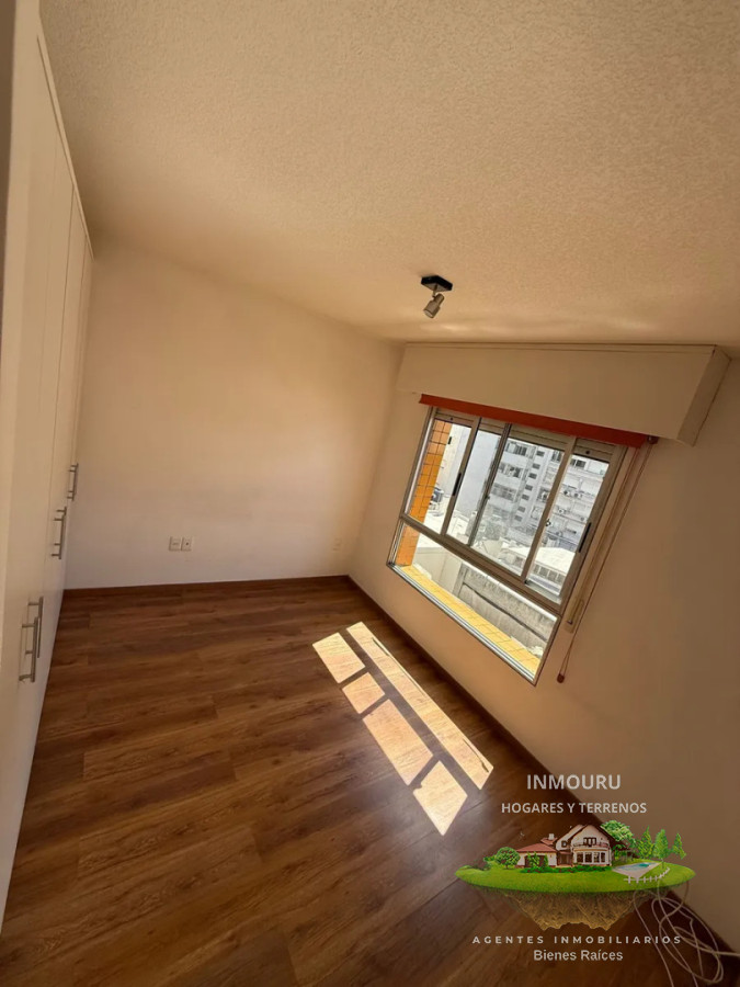 Apartamento ID.2203 - ALQUILER de apartamento en POCITOS