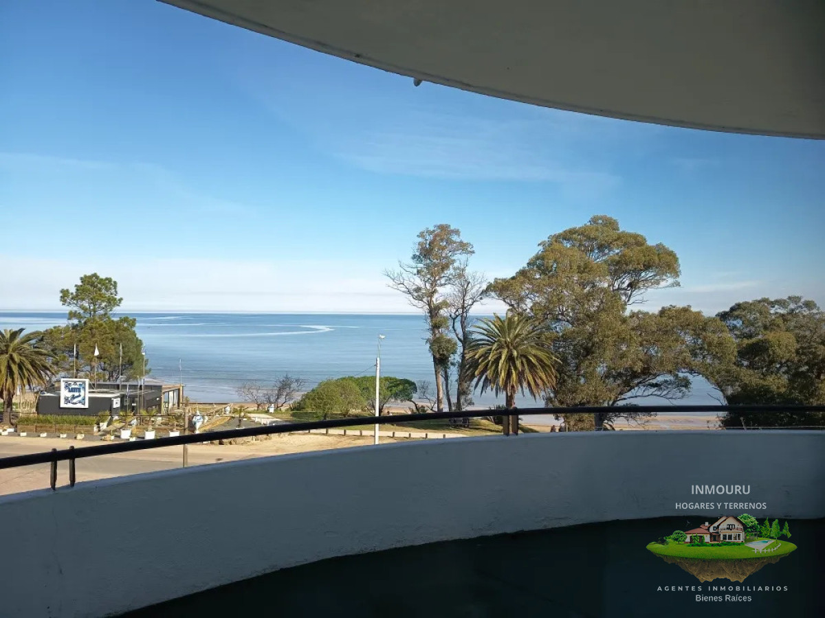 Apartamento ID.2044 - Vendo  Lindo Apartamento en Edificio Emblemático de Atlántida