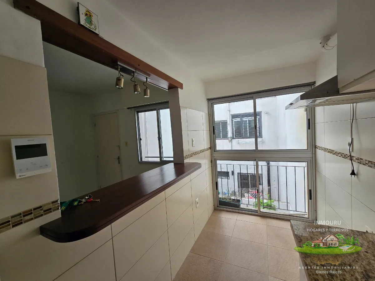 Apartamento ID.922 - Alquiler de apartamento en Buceo, 1 dormitorio.