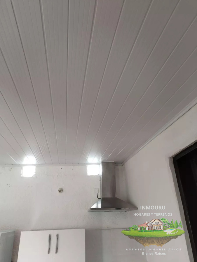 Apartamento ID.668 - ALQUILER de casa de 1 dormitorio en CURVA DE MAROÑAS  a media cuadra de 8 de octubre