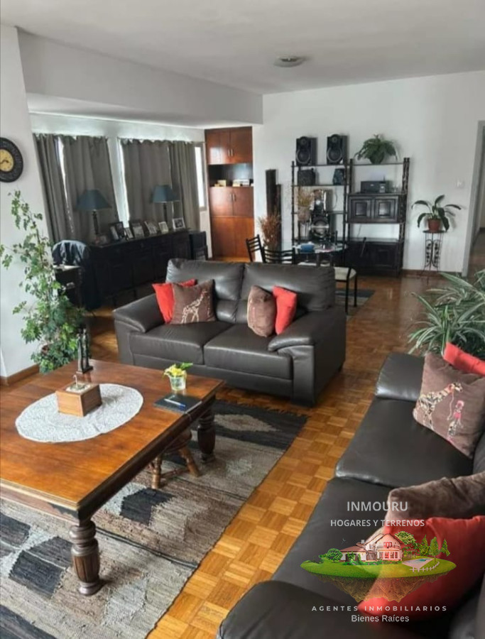Apartamento ID.215 - Venta de lujoso apartamento de 3 dormitorios en el centro