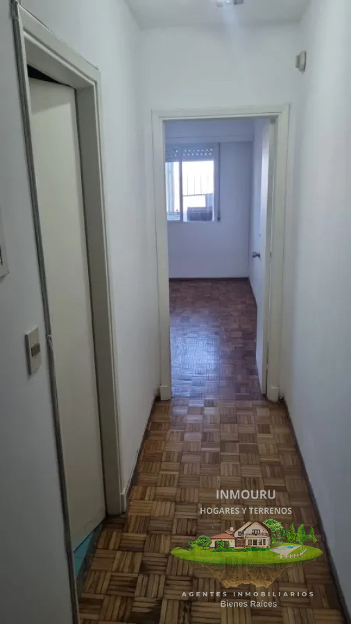 Apartamento ID.1750 - Alquiler de Aparamento 2 Dormitorios en ciudad Vieja 