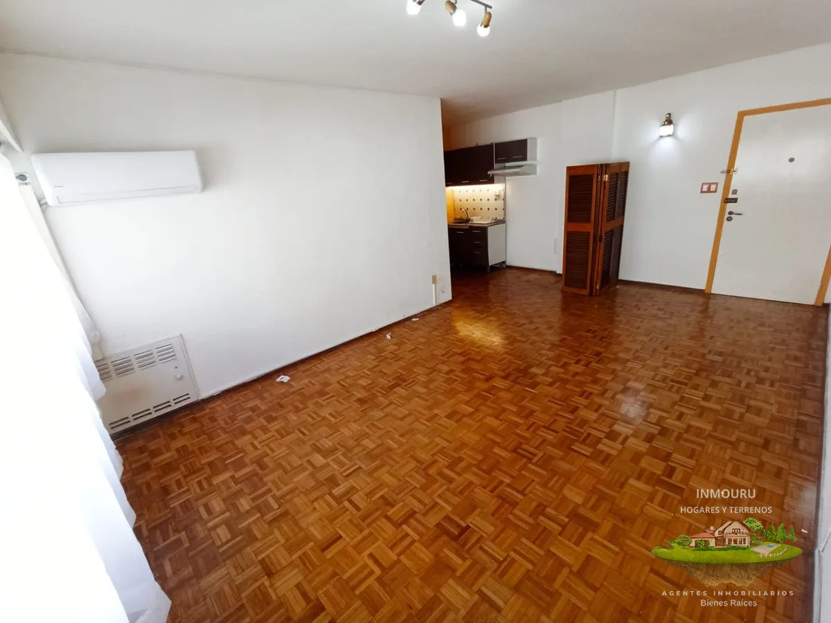 Apartamento ID.1853 - Alquilo Amplio y Luminoso Apto ubicado en el Centro