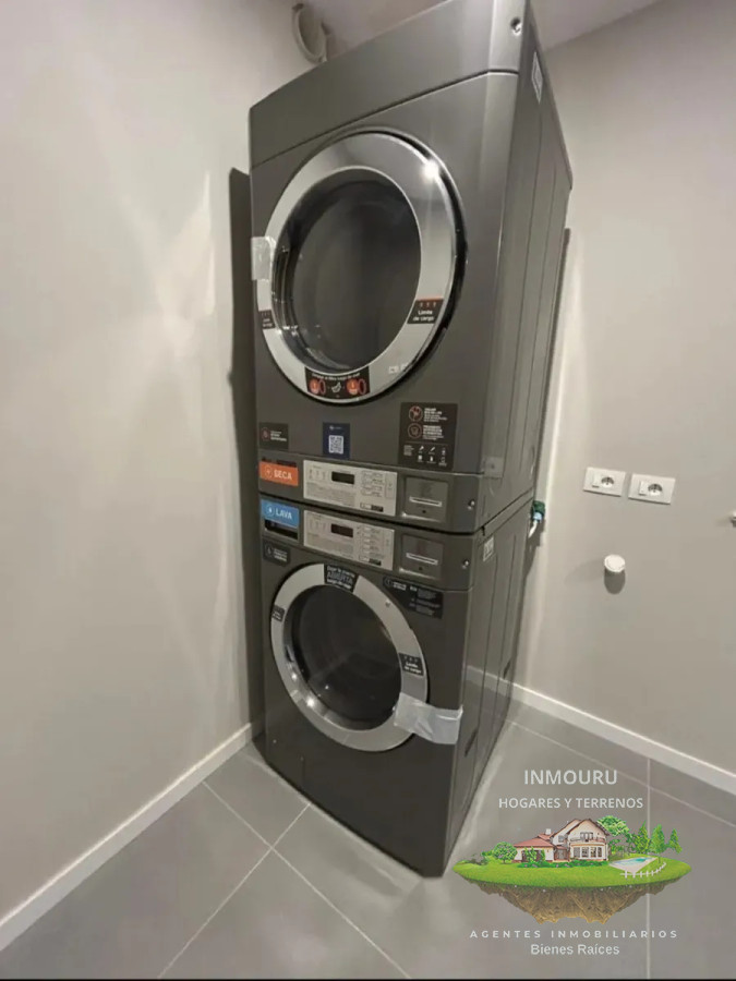 Apartamento ID.1171 - Se alquila monoambiente en piso alto, Pocitos