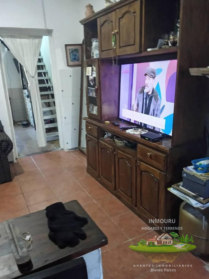 Apartamento ID.1493 - Venta de casa de 2 pisos en Piedras Blancas