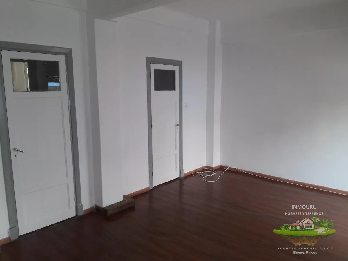 Apartamento ID.736 - Se alquila apto de 2 dormitorios, Centro