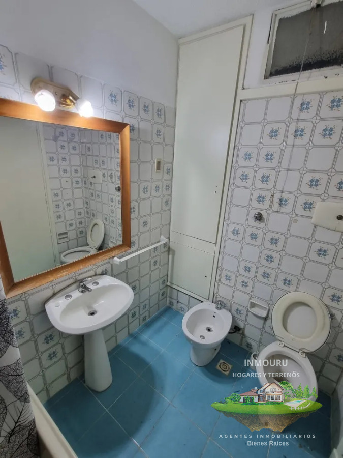 Apartamento ID.1750 - Alquiler de Aparamento 2 Dormitorios en ciudad Vieja 