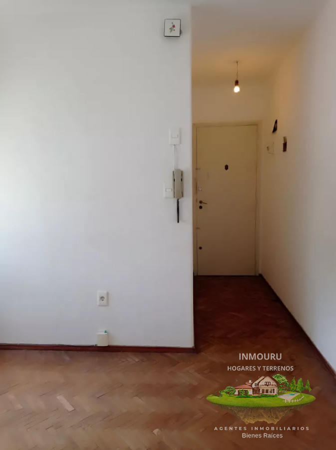 Apartamento ID.400 - Oportunidad única, Venta de Apartamento un dormitorio en Tres Cruces, Montevideo.